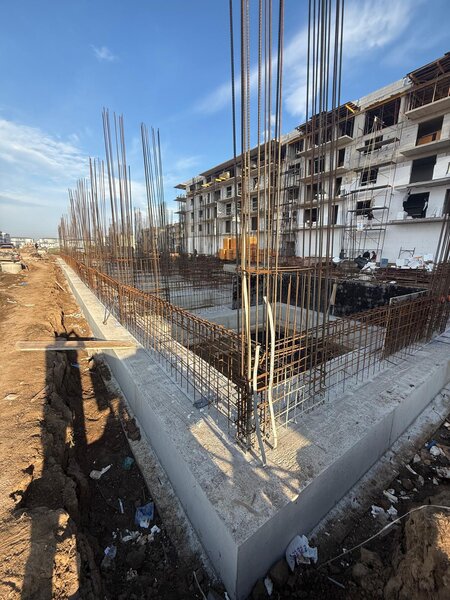 Dobroesti, Cristal Houses, Studio Parter