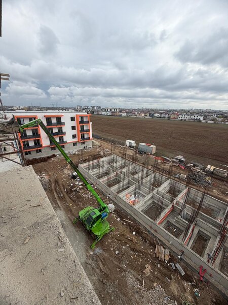 Dobroesti, Cristal Houses, Studio Parter